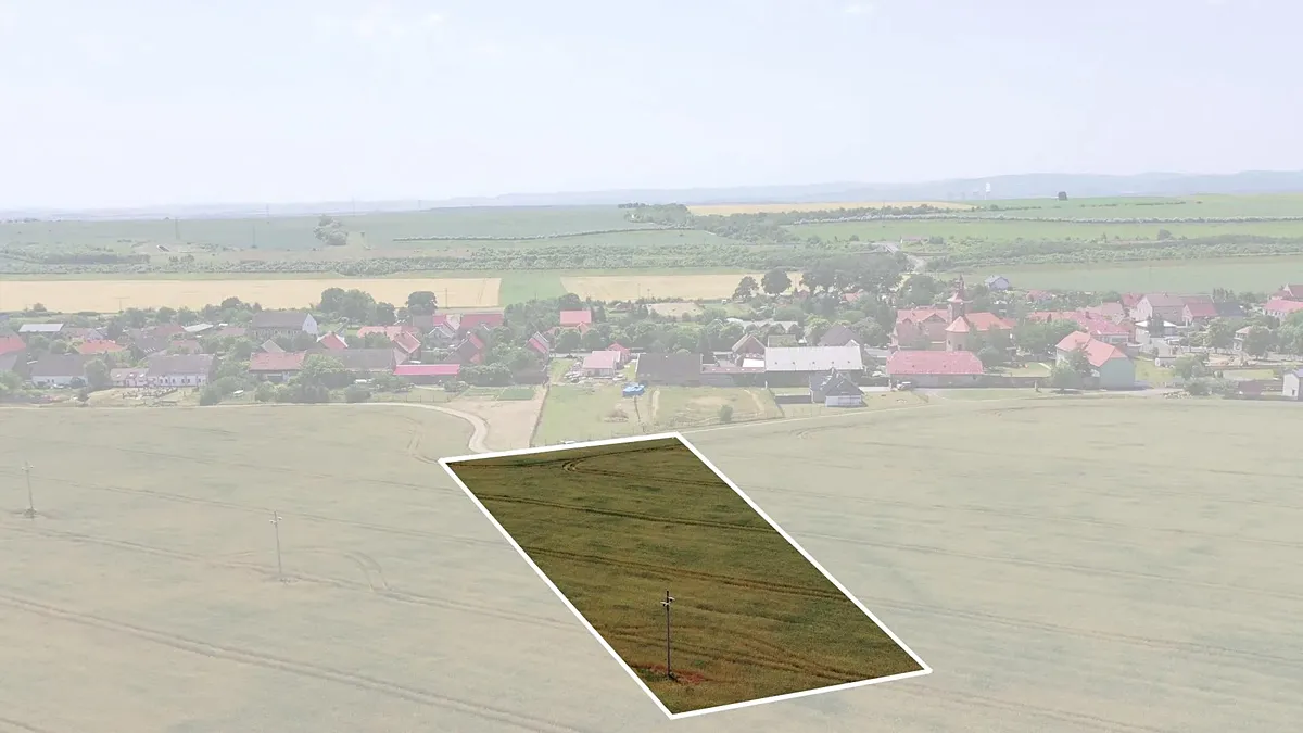 Prodej stavebního pozemku 7837 m²